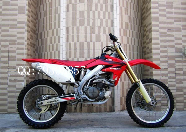 清仓处理全新本田crf250越野摩托车